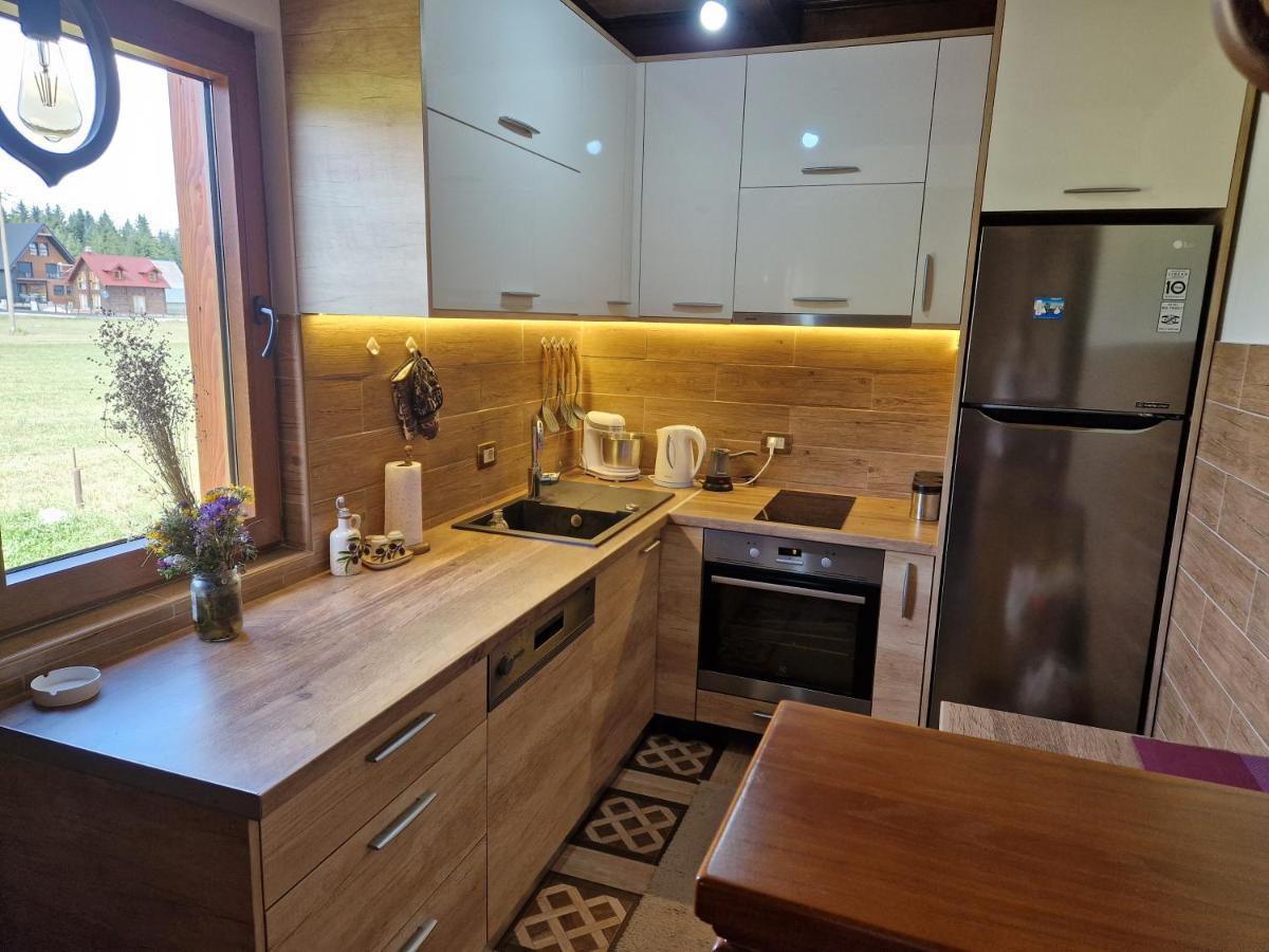 Mountain Haven Deluxe Appartement Žabljak Buitenkant foto