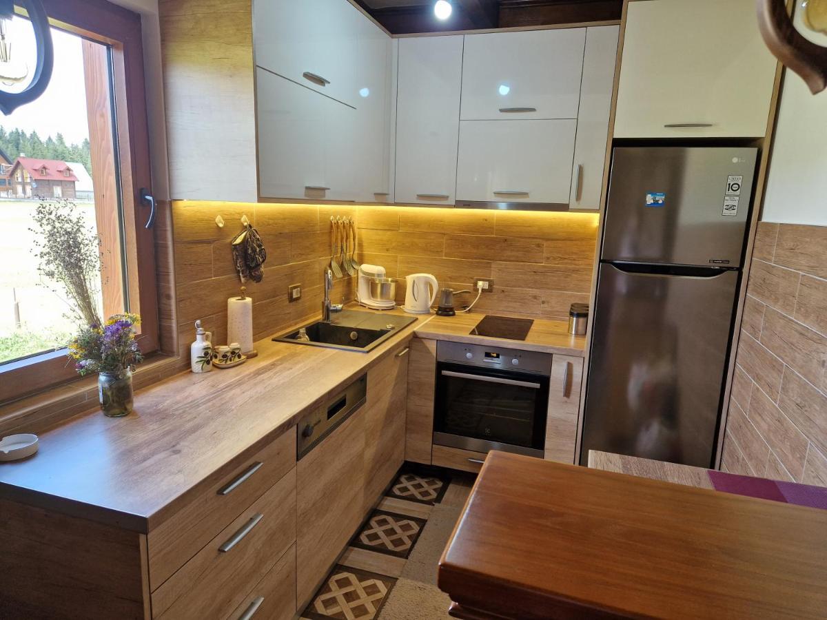 Mountain Haven Deluxe Appartement Žabljak Buitenkant foto