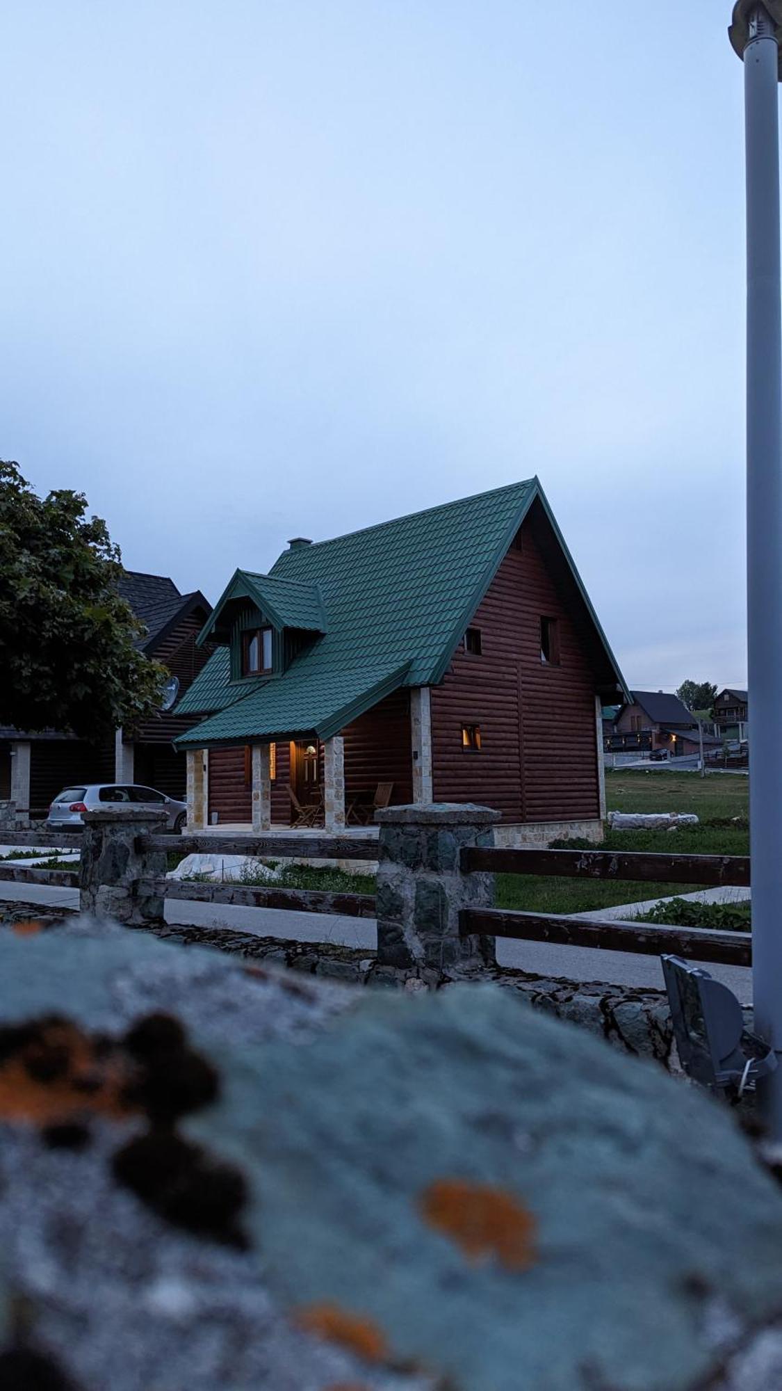 Mountain Haven Deluxe Appartement Žabljak Buitenkant foto